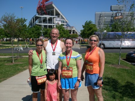Kasen with Country Music 1/2 Marathon runners